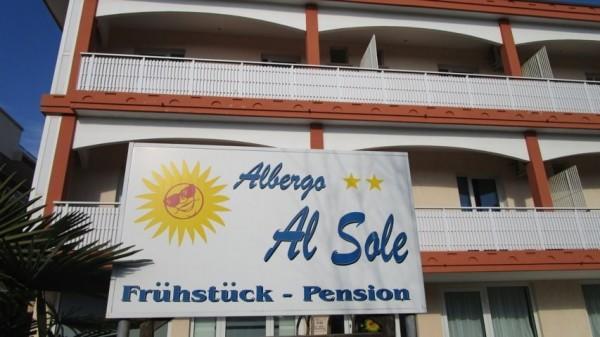 Albergo Al Sole 格拉多 外观 照片